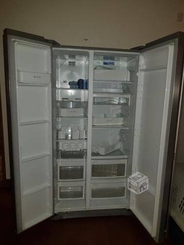 Refrigerador 2 cuerpos, Sofa Cama, Lavadora