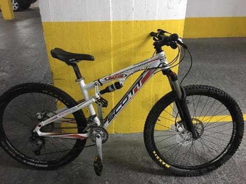 Bicicleta Scott Spark 60 aro 26