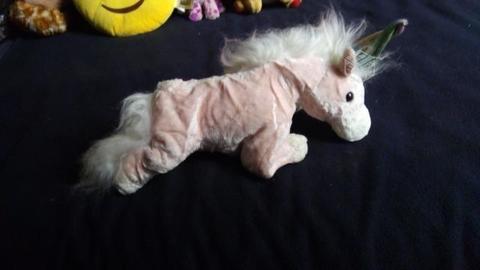 Peluche unicornio