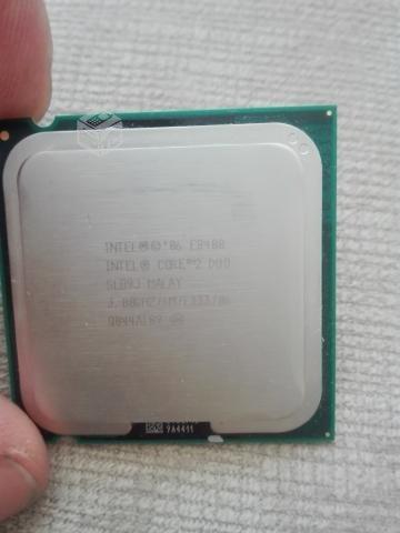 Procesador Intel Core 2 Duo - 3GHZ / 6M / 1333 /06