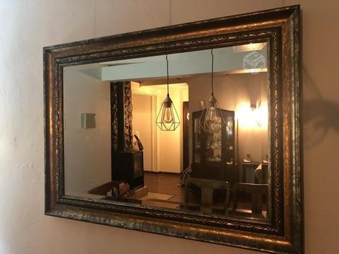 Elegante espejo de 78*109cm biselado marco cobre
