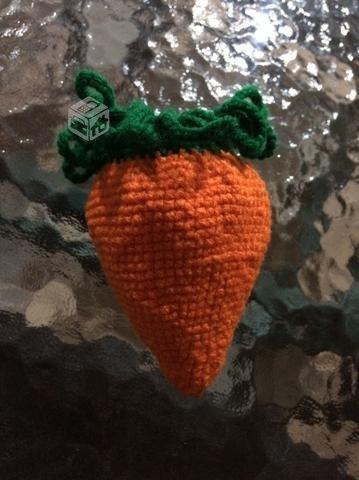 Lindas bolsas en forma de zanahoria