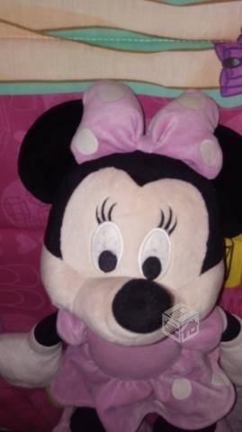 Peluche Minnie Mouse