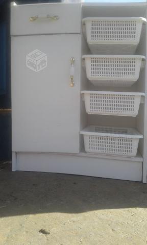 Mueble despensa y verdulero