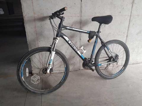 BicicletaTrek 3900 aro 26