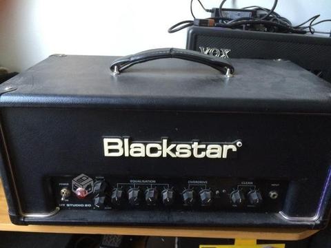 Amplificador Blackstar tubos