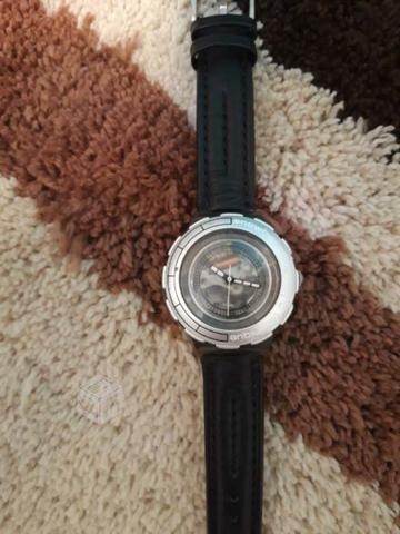 Reloj Swatch Transparente