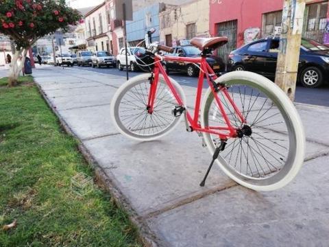 bicicleta nueva con poco uso