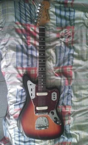 Fender Jaguar Classic Player