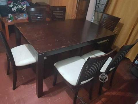 Mesa comedor con 6 sillas