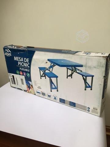 Mesa plegable nueva