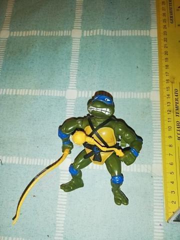 Leonardo tortuga ninja de los 90
