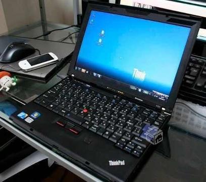 Lenovo ThinkPad T420i Business Laptop i5