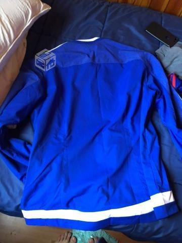 Chaqueta de salida U de chile 2015 Talla XL