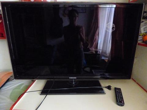 Televisor Samsung Smart tv 42