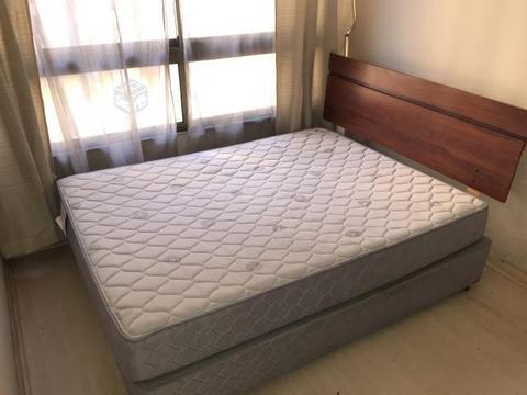 cama de 2 plazas + respaldo + colchón CIC