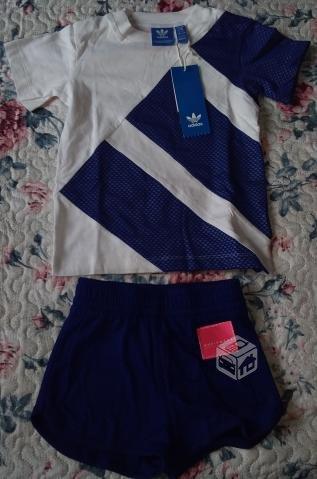 Conjunto deportivo Adidas 2 años