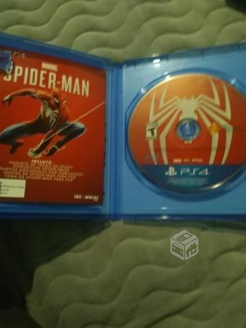 Joystick PS4 azul y spider man PS4