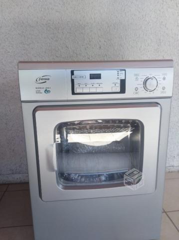 secadora de ropa poco uso