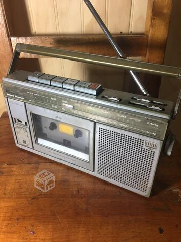 Radio Cassette National Panasonic. Adorno Vintage