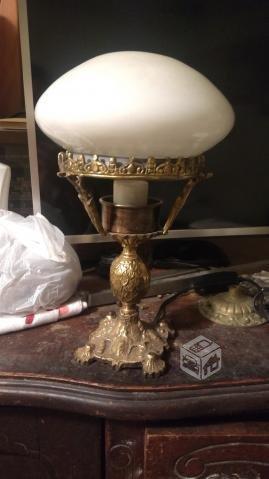 Lámpara de bronce