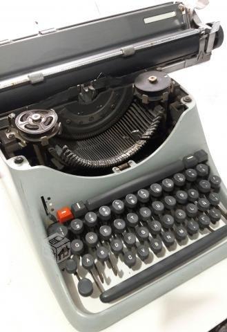 Maquina de escribir del recuerdo