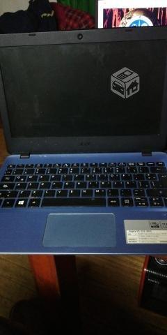 Notebook Acer, de 12', 500Gg, 6 meses de uso