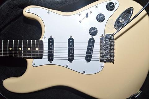 Squier Stratocaster® '70s Vintage Modified