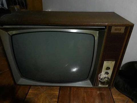 Televisor