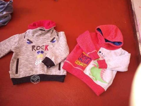 Ropa de bebe 12 meses y 6 meses 2 polerones