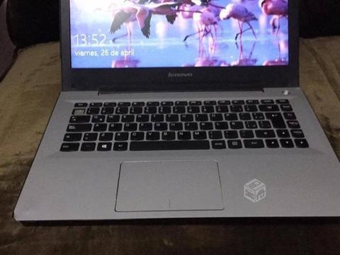 Lenovo I3 5005U Nvidia 940M 2GB RAM 8GB SSD 240GB