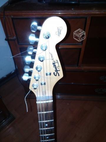 Guitarra squier