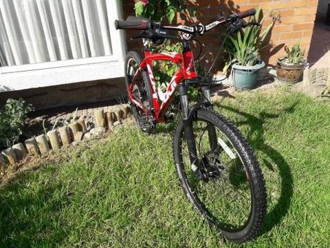 Bicicleta MTB FUJI TAHOE 4.0