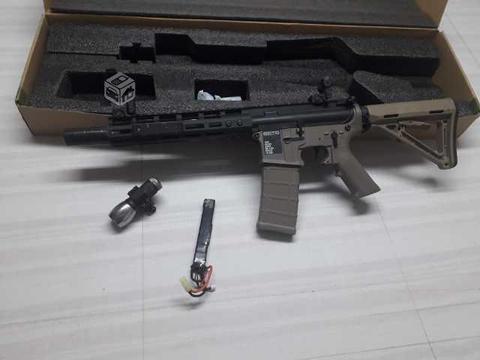 M4 mlok gato (fps 370-380 aprox)