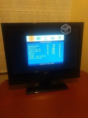 Televisor LCD 19