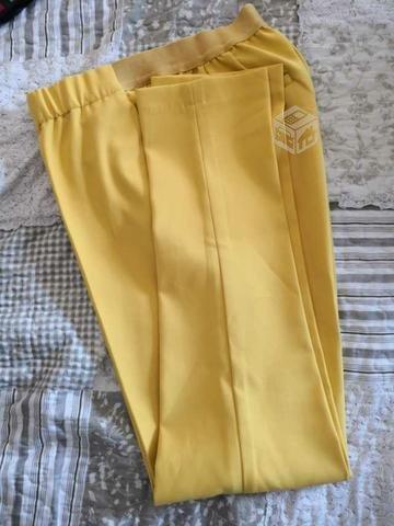 Pantalón amarillo de tela 38