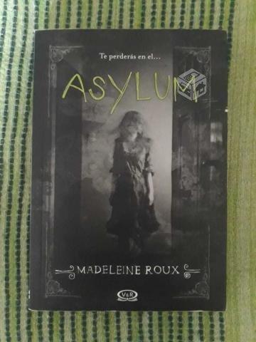 Madeleine Roux - Asylum