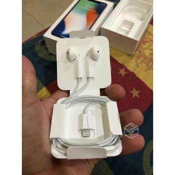 Audífonos Earpods Originales Con Conector Lightnin