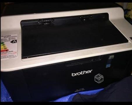 Se vende impresora laser monocromática Hl 1112 sol