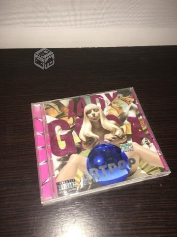 Disco Lady Gaga ARTPOP Deluxe