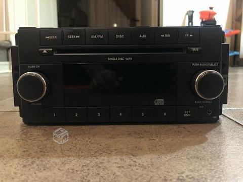 Radio original jeep compass 2011