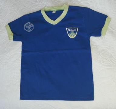 Poleras talla 8 Netland School