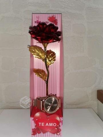 Reloj Mujer con flor metálica regalo