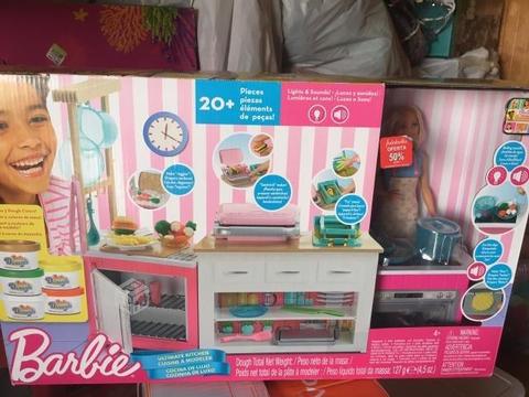 Barbie cocina de luxe nueva