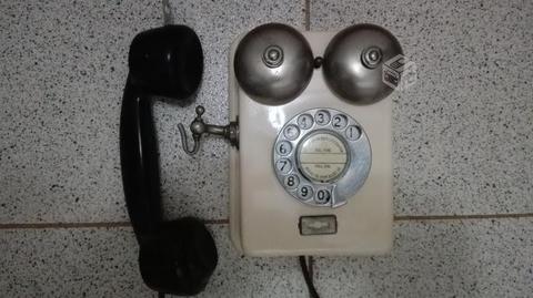 Antiguo telefono ericcson
