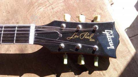 Gibson Les Paul (r)