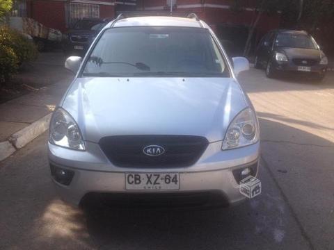 Kia carens diésel 2010 automático Full CONVERSABLE