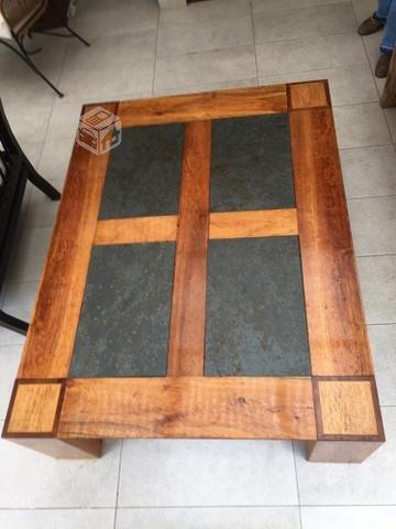 Mesa de centro de madera