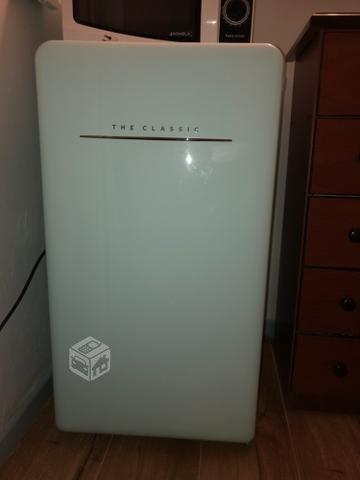 Mini Refrigerador Clásico Daewoo 120 Lts
