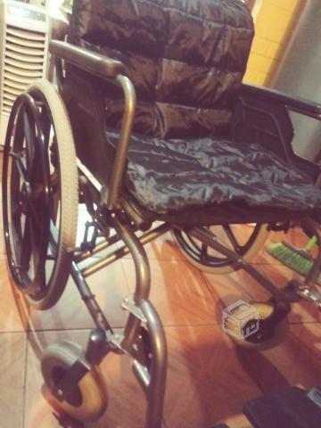 silla de rueda nueva